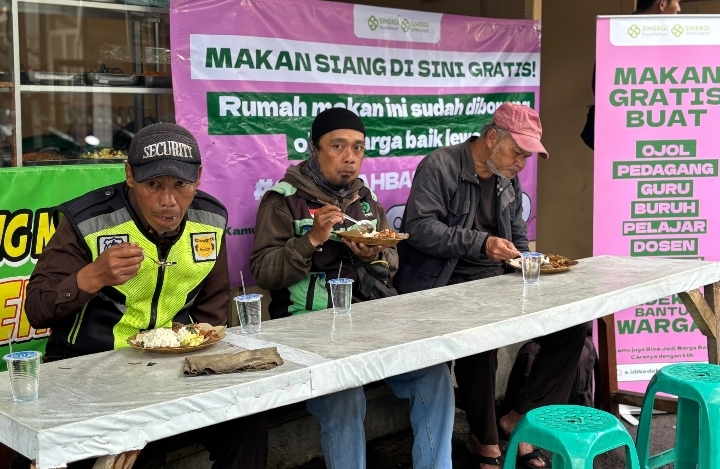 Sinergi Foundation Perkuat Solidaritas Lewat Gerakan Bantu Warga di Bulan September Sinergi Foundation Perkuat Solidaritas Lewat Gerakan Bantu Warga di Bulan September
