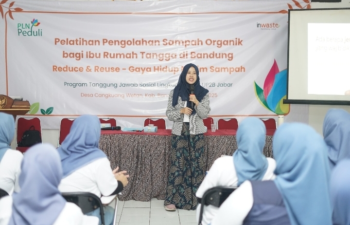 PLN UP2B Jawa Barat Tegaskan Komitmen ESG Lewat Pelatihan Pengelolaan Sampah Rumah Tangga PLN UP2B Jawa Barat Tegaskan Komitmen ESG Lewat Pelatihan Pengelolaan Sampah Rumah Tangga