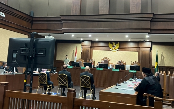 Kasus Korupsi ASDP: Mantan Direksi Dituntut 8 Tahun Meski Belum Terbukti Rugikan Negara Kasus Korupsi ASDP: Mantan Direksi Dituntut 8 Tahun Meski Belum Terbukti Rugikan Negara