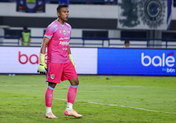 Teja Paku Alam Persib Bandung Catat Cleansheet Empat Laga Beruntun, Bukti Ketangguhan Maung Bandung Teja Paku Alam Persib Bandung Catat Cleansheet Empat Laga Beruntun, Bukti Ketangguhan Maung Bandung