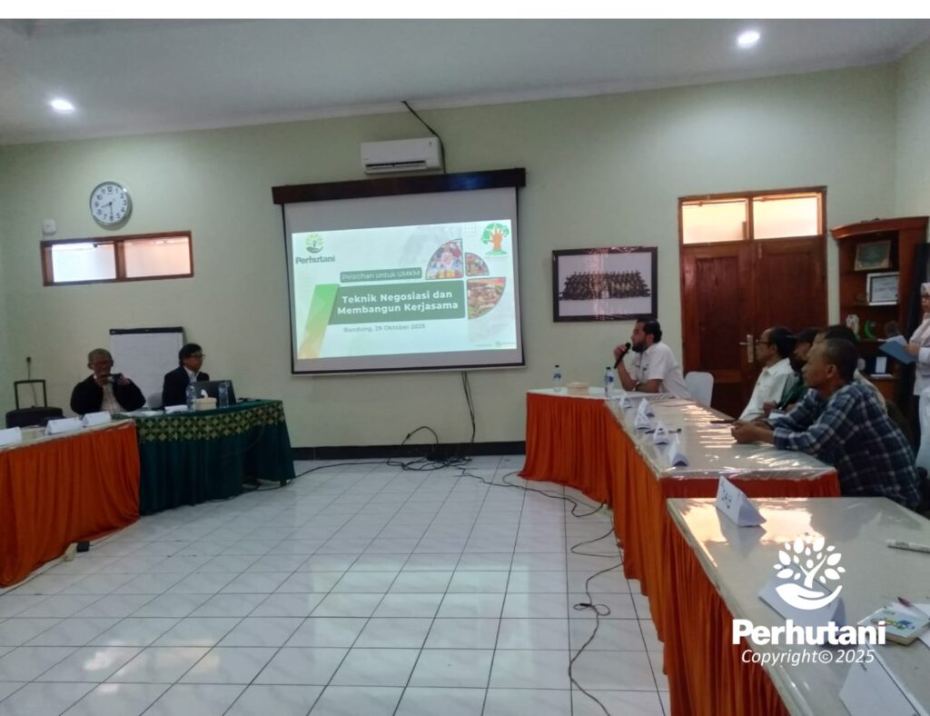 Perhutani Gelar Pelatihan Kompetensi UMKM di Bandung Perhutani Gelar Pelatihan Kompetensi UMKM di Bandung