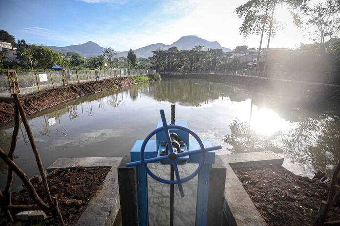 Kolam Retensi Bandung Tertunda Lahan dan PSU Pemukiman Jadi Tantangan Kolam Retensi Bandung Tertunda Lahan dan PSU Pemukiman Jadi Tantangan