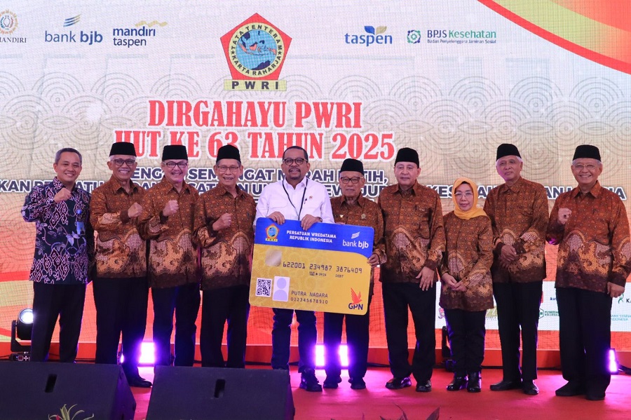 Kartu ATM Co-Branding bank bjb PWRI Resmi Diluncurkan, Wujud Dukungan bagi Pensiunan Indonesia Kartu ATM Co-Branding bank bjb PWRI Resmi Diluncurkan, Wujud Dukungan bagi Pensiunan Indonesia