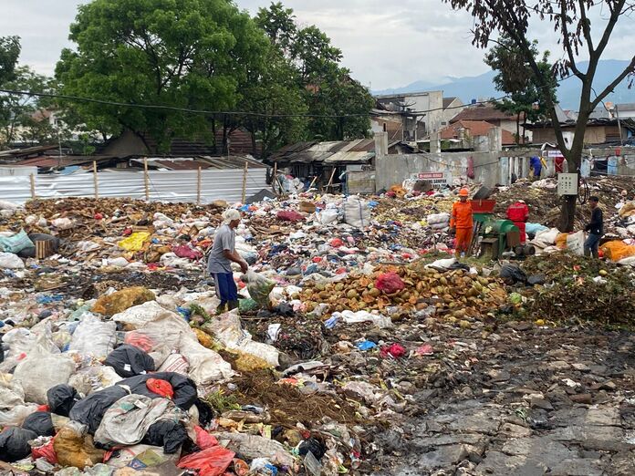Pengelolaan Sampah Bandung Jadi Fokus DPRD, Pemkot Didorong Percepat Pemilahan Organik dan Anorganik Pengelolaan Sampah Bandung Jadi Fokus DPRD, Pemkot Didorong Percepat Pemilahan Organik dan Anorganik