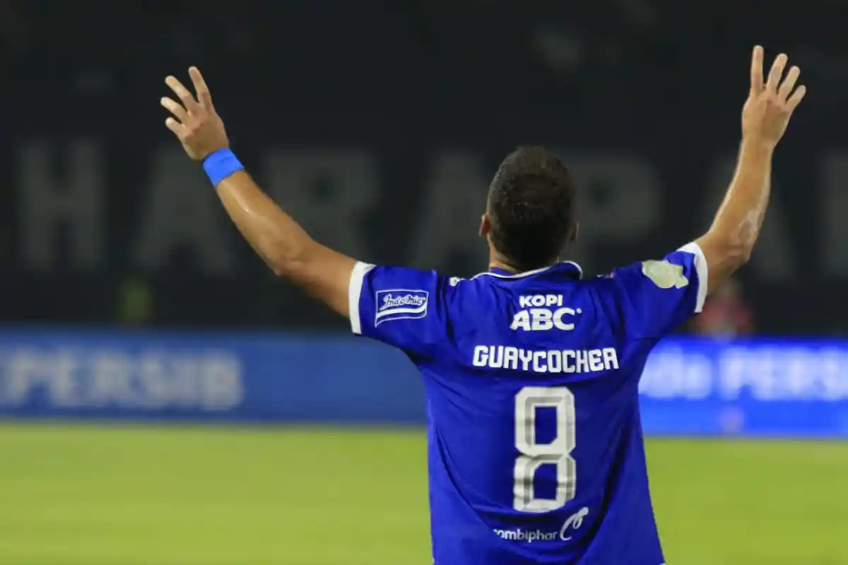 Daftar Pemain Persib yang Absen Hadapi Dewa United Daftar Pemain Persib yang Absen Hadapi Dewa United