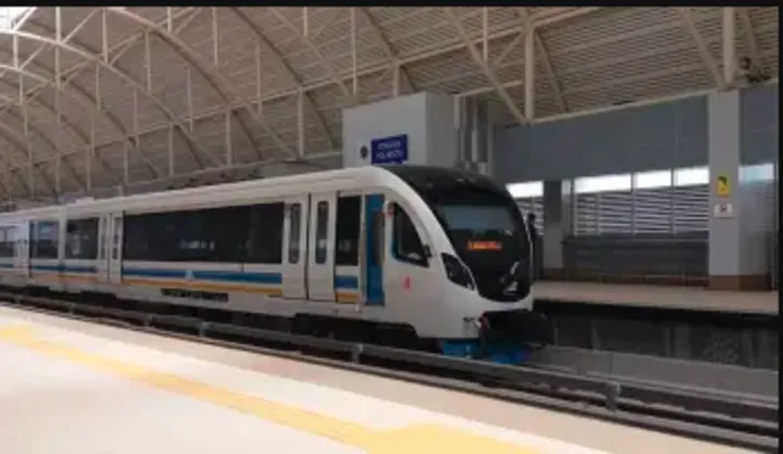 KRL, LRT, atau MRT? Ini Bedanya dan Kapan Hadir di Bandung KRL, LRT, atau MRT? Ini Bedanya dan Kapan Hadir di Bandung
