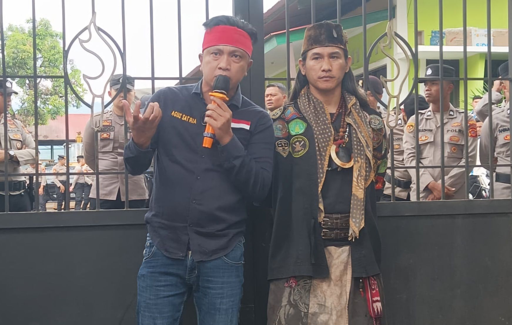 Aliansi Pandawa Lima Gempur Dugaan Korupsi Proyek PUTR Aliansi Pandawa Lima Gempur Dugaan Korupsi Proyek PUTR