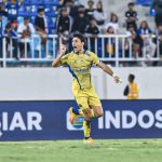 Barba Sakit, Persib Tunggu Kepulangan sang Bek