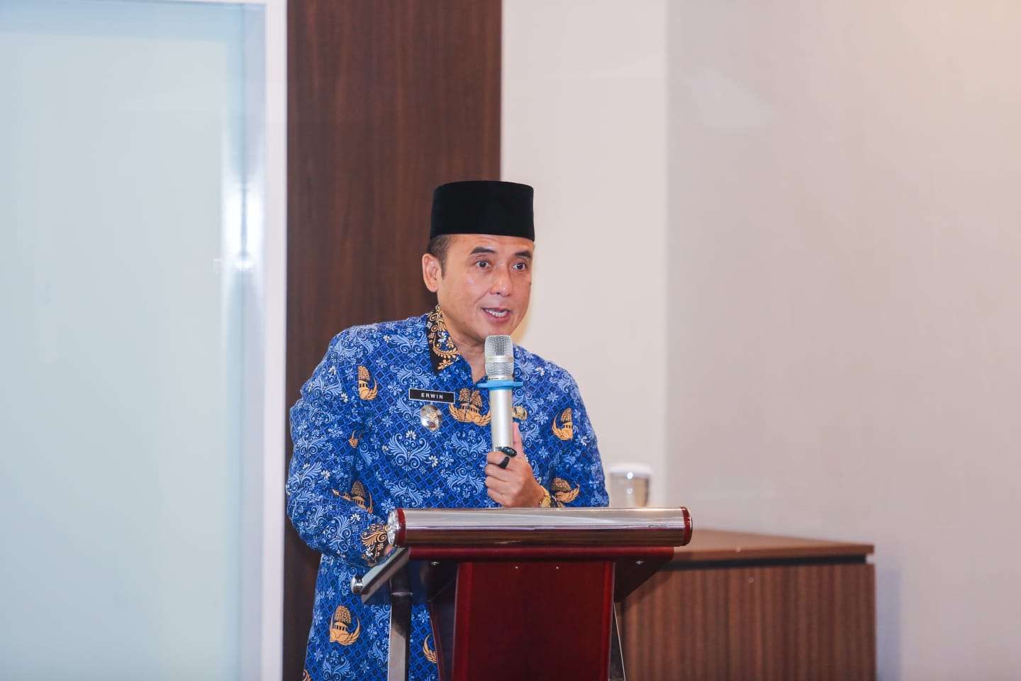 Bandung Hadapi Tantangan Besar dalam Atasi Sampah Bandung Hadapi Tantangan Besar dalam Atasi Sampah