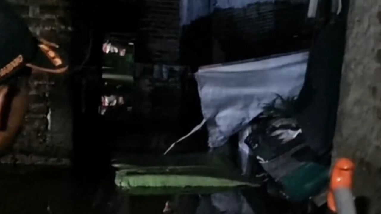BPBD Jabar Tangani Banjir di Kabupaten Bandung, Evakuasi Ibu Hamil Tetap Disiagakan BPBD Jabar Tangani Banjir di Kabupaten Bandung, Evakuasi Ibu Hamil Tetap Disiagakan
