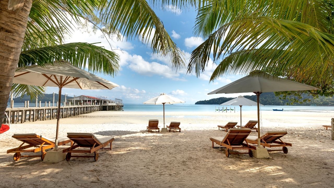 4 Rekomendasi Pantai di Jawa Barat Jelang Libur Akhir Tahun, Berikut Daftarnya! 4 Rekomendasi Pantai di Jawa Barat Jelang Libur Akhir Tahun, Berikut Daftarnya!