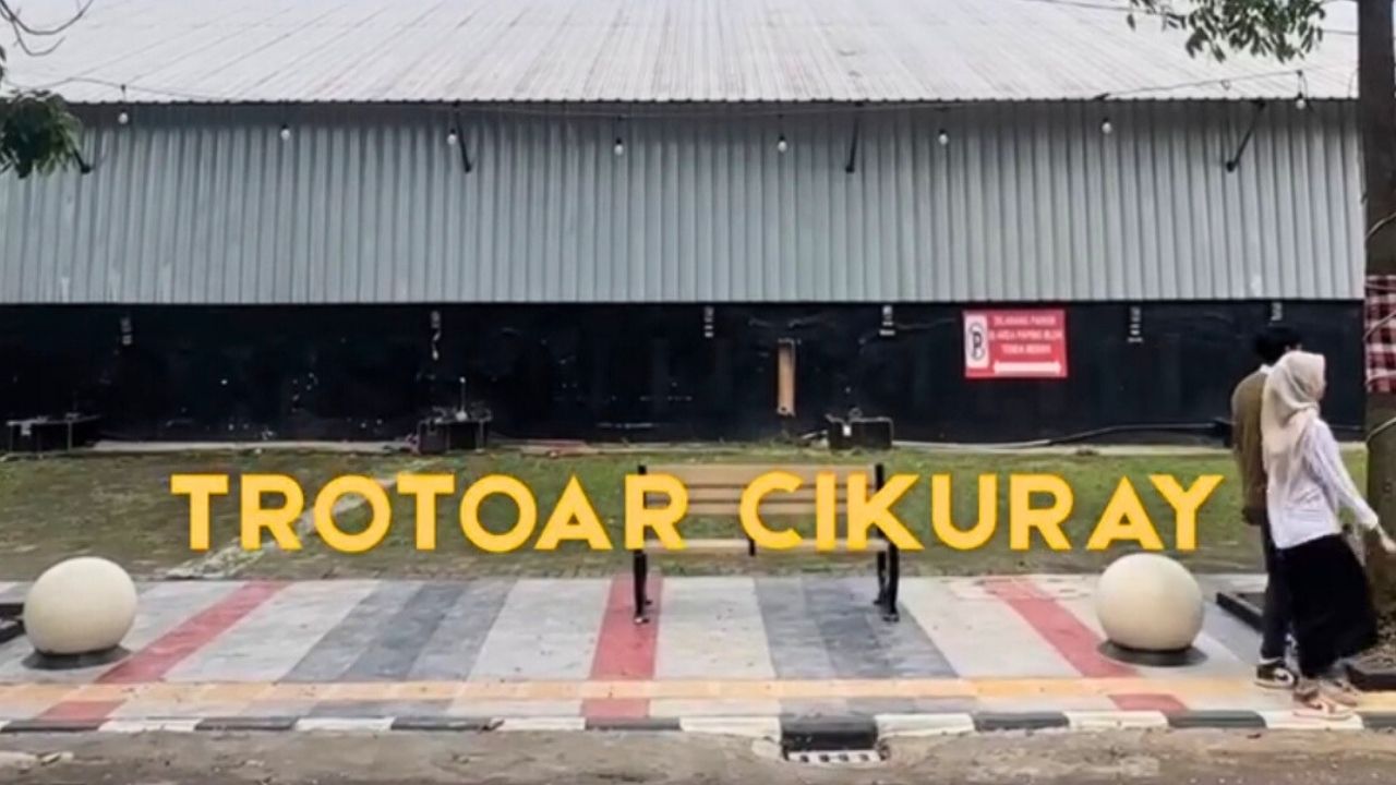 Revitalisasi Trotoar di Jalan Cikuray Kota Bandung, Apakah Semakin Rapi? Revitalisasi Trotoar di Jalan Cikuray Kota Bandung, Apakah Semakin Rapi?