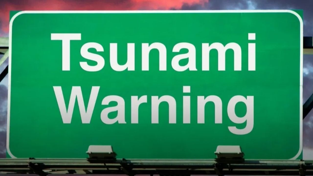 Tsunami Vulkanik Selat Sunda 22 Desember 2018, Bencana Tanpa Gempa yang Memilukan Tsunami Vulkanik Selat Sunda 22 Desember 2018, Bencana Tanpa Gempa yang Memilukan
