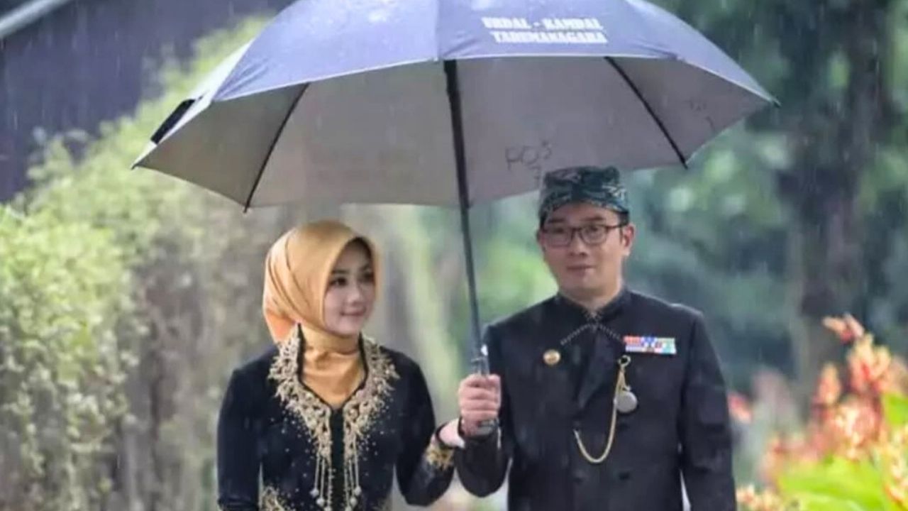 Atalia Praratya dan Ridwan Kamil Resmi Sepakat Bercerai Secara Baik-Baik Atalia Praratya dan Ridwan Kamil Resmi Sepakat Bercerai Secara Baik-Baik