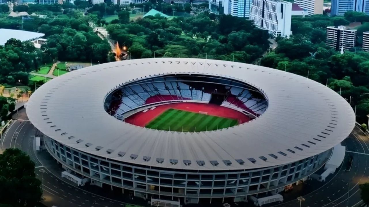 Di Balik Megahnya Stadion GBK, Jejak Penggusuran dan Makam Leluhur di Kawasan Senayan Di Balik Megahnya Stadion GBK, Jejak Penggusuran dan Makam Leluhur di Kawasan Senayan