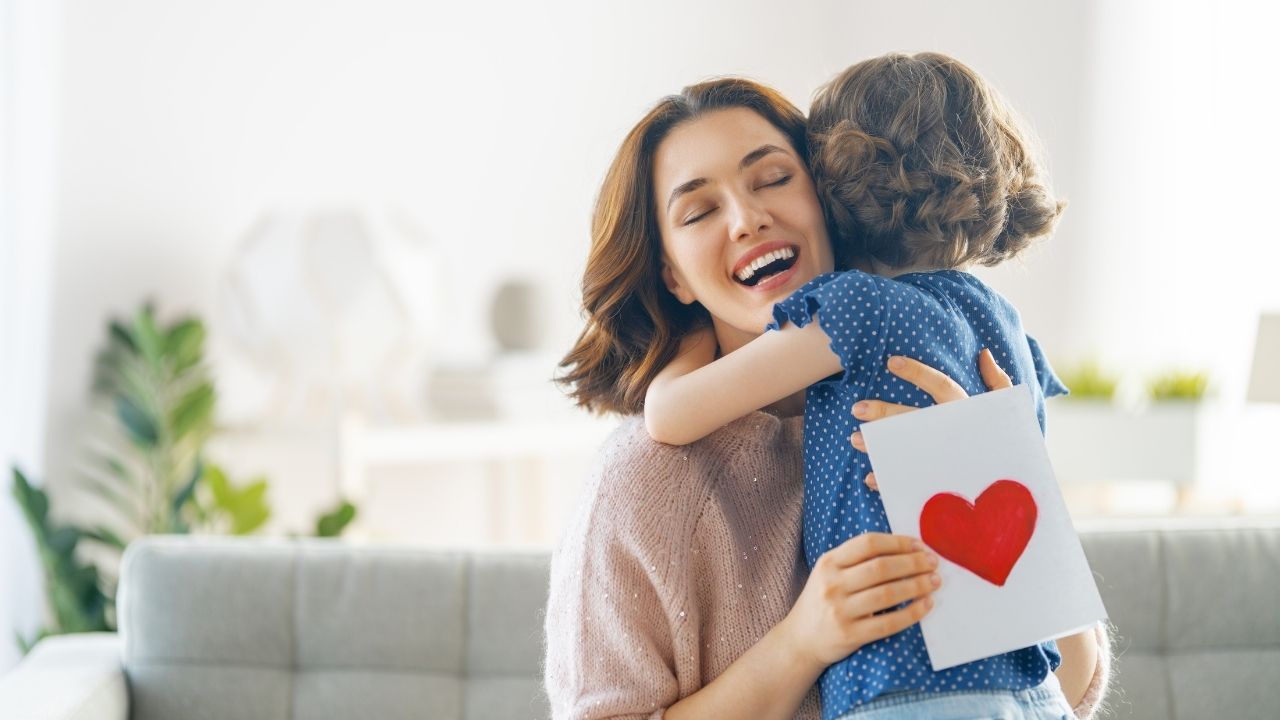 22 Desember Diperingati sebagai Hari Ibu, Momen Menghargai Perjuangan Perempuan Indonesia 22 Desember Diperingati sebagai Hari Ibu, Momen Menghargai Perjuangan Perempuan Indonesia