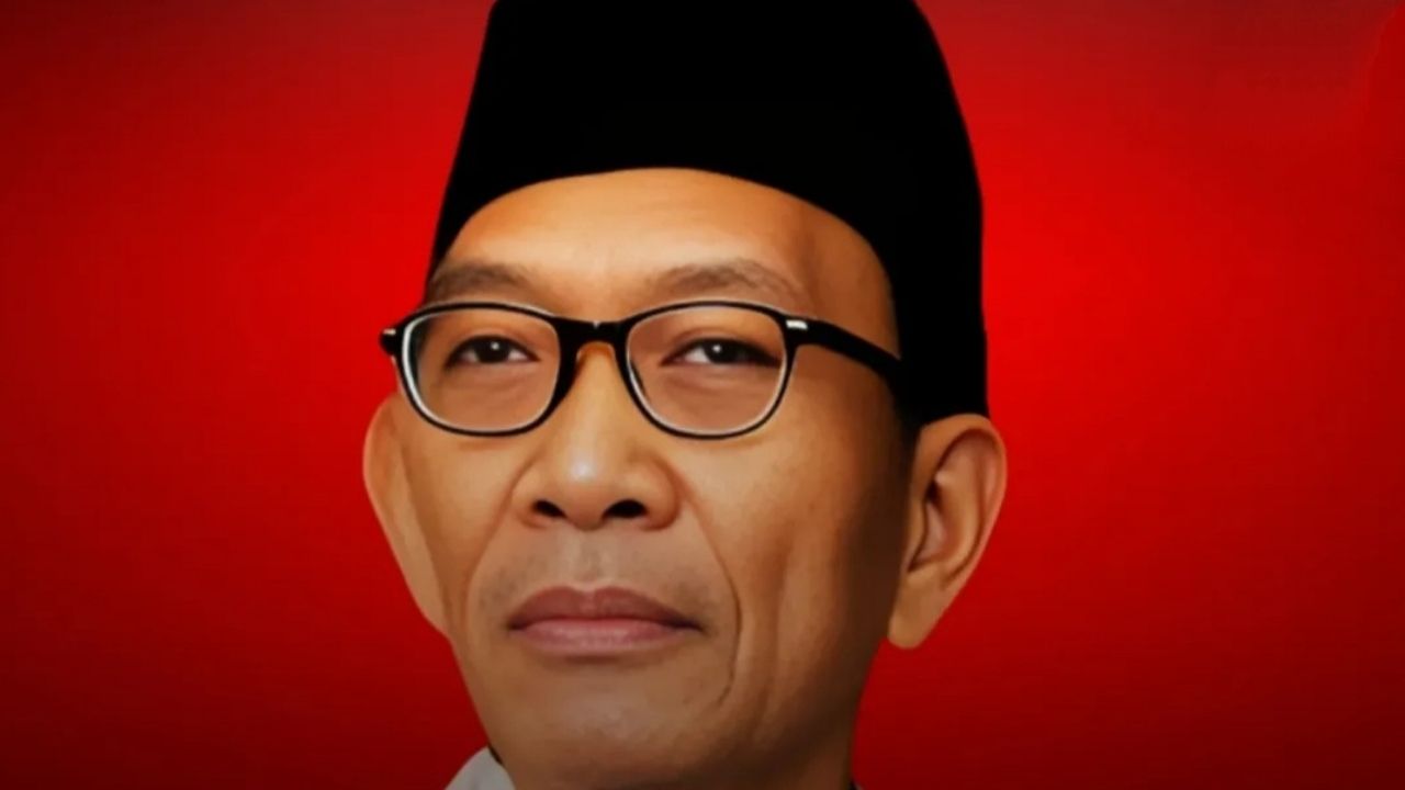 Ki Hadjar Dewantara Tak Mewariskan Harta, Tetapi Warisannya Hidup di Setiap Bangku Sekolah Indonesia Ki Hadjar Dewantara Tak Mewariskan Harta, Tetapi Warisannya Hidup di Setiap Bangku Sekolah Indonesia