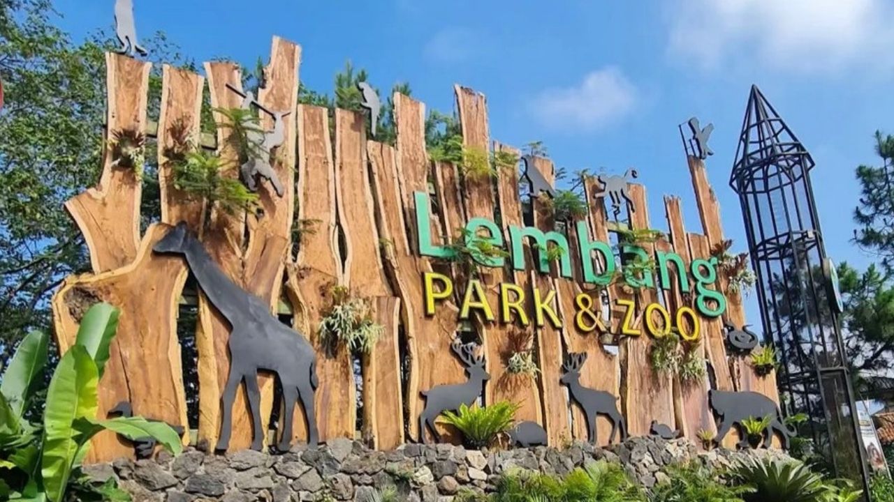 Liburan Nataru 2025-2026 Semakin Seru di Lembang Park & Zoo, Berikut 5 Rekomendasi Spot Foto Terbaiknya! Liburan Nataru 2025-2026 Semakin Seru di Lembang Park & Zoo, Berikut 5 Rekomendasi Spot Foto Terbaiknya!