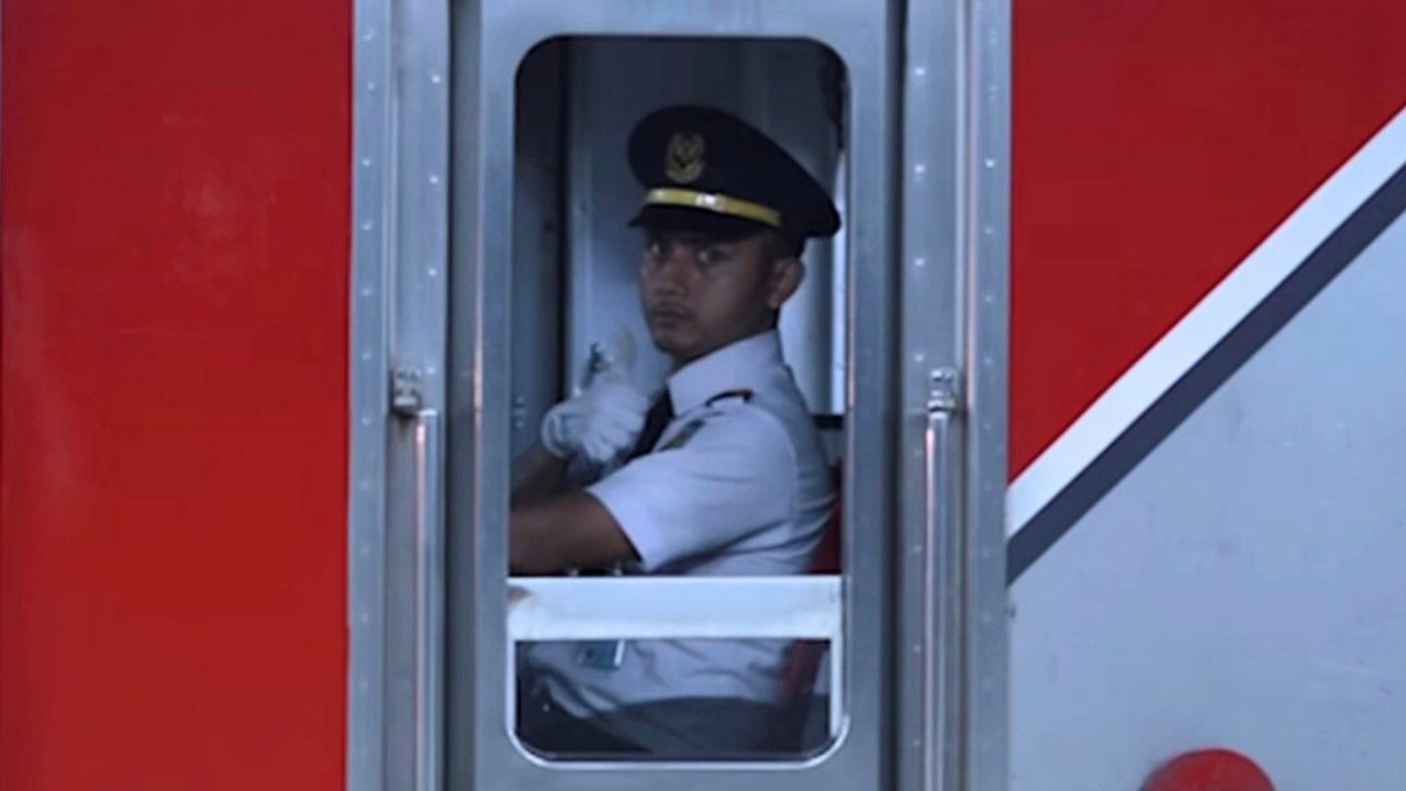 KAI Commuter Line Layani 336 Ribu Pengguna Commuter Line di Wilayah Bandung Selama Periode Nataru 2024-2025 KAI Commuter Line Layani 336 Ribu Pengguna Commuter Line di Wilayah Bandung Selama Periode Nataru 2024-2025