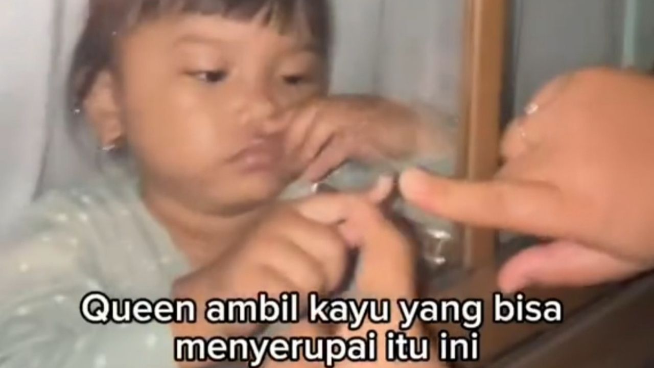 Momen Ketika Bocil Gen Alpha Kekunci di Dalam Kamar, Untung Ada Tantenya yang Bantu Selamatkan Momen Ketika Bocil Gen Alpha Kekunci di Dalam Kamar, Untung Ada Tantenya yang Bantu Selamatkan