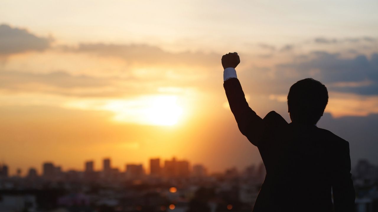 New Year New Me? Jangan Cuma Janji di Awal Tahun! Lakukan 10 Hal Ini Jika Ingin Sukses New Year New Me? Jangan Cuma Janji di Awal Tahun! Lakukan 10 Hal Ini Jika Ingin Sukses