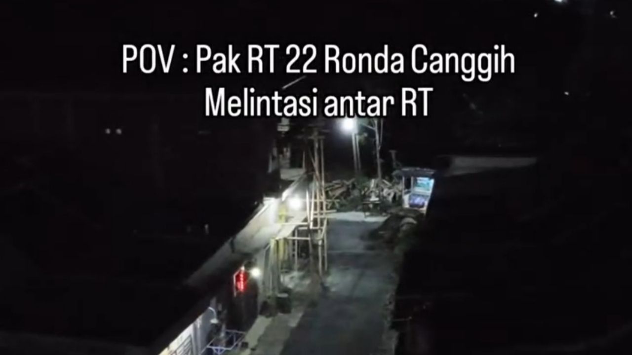 Awasi Para Warga Antar RT Melalui Drone, Cara Unik Pak RT Ini Tuai Pujian Warganet