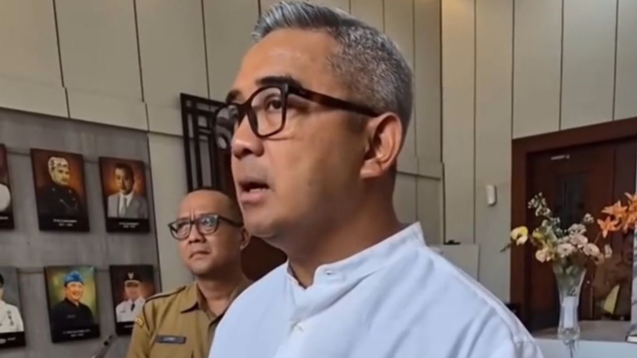 Pemkot Bandung Siapkan Lahan Parkir Baru untuk Atasi Parkir Liar, Bekerja Sama dengan Investor Jadi Jalan Keluar Pemkot Bandung Siapkan Lahan Parkir Baru untuk Atasi Parkir Liar, Bekerja Sama dengan Investor Jadi Jalan Keluar