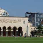 Pemprov Jawa Barat Cabut Status Masjid Raya Bandung Lewat Kepgub Terbaru