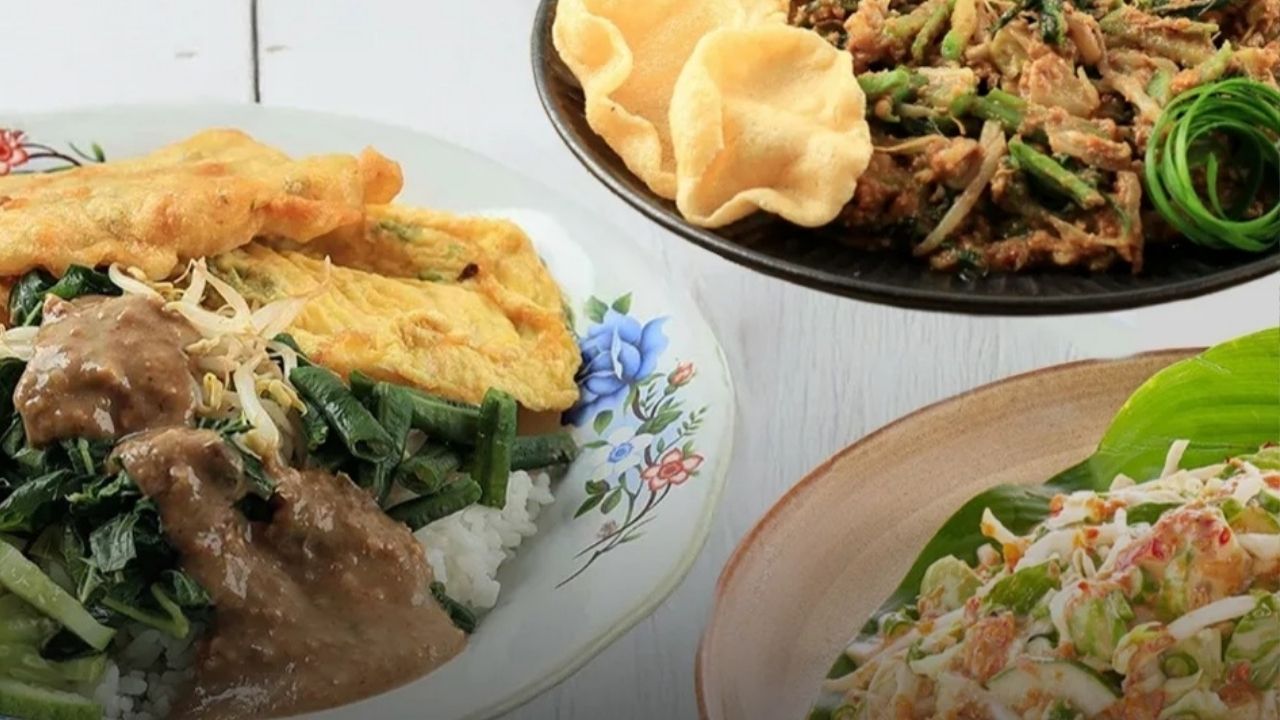 Kenali Perbedaan Gado-Gado, Lotek, Karedok, Ketoprak, dan Pecel yang Sering Disangka Sama Kenali Perbedaan Gado-Gado, Lotek, Karedok, Ketoprak, dan Pecel yang Sering Disangka Sama