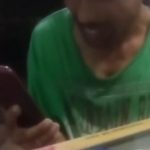 Bapak Ini Selalu Pinjam HP Konter untuk Telepon Keluarga, Warga TikTok Kompak Bantu Belikan HP