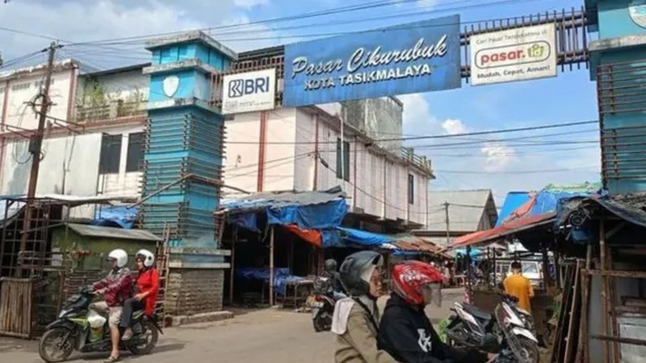 Di Era Digital Seperti Ini, Pasar Tradisional Masih Penting Gak Sih? Simak Penjelasannya Berikut Ini! Di Era Digital Seperti Ini, Pasar Tradisional Masih Penting Gak Sih? Simak Penjelasannya Berikut Ini!