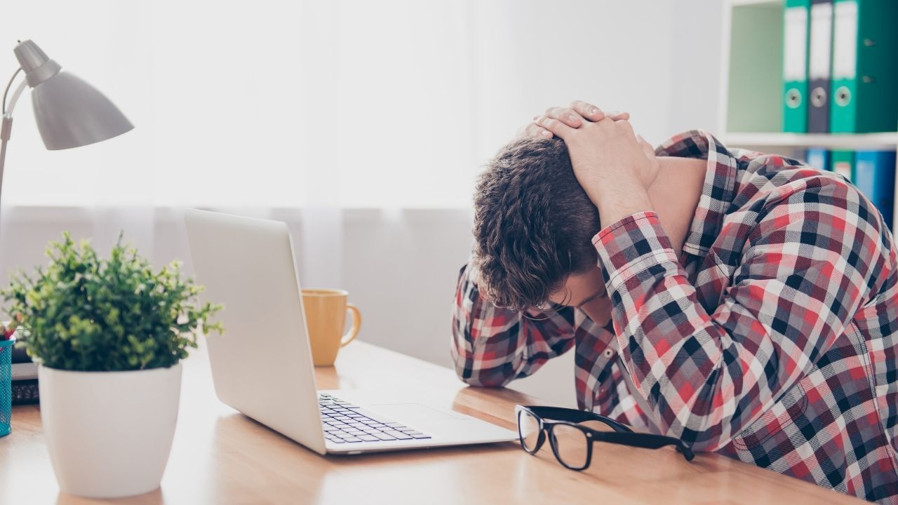 Data BPS Ungkap Fenomena Overwork, Jutaan Pekerja Indonesia Bekerja Lebih dari Jam Normal Data BPS Ungkap Fenomena Overwork, Jutaan Pekerja Indonesia Bekerja Lebih dari Jam Normal