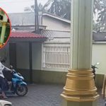 Momen Kocak Kurir Terkunci di Dalam Masjid, karena Pintu Dikunci oleh Marbot