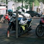 Meski Telah Ditertibkan Petugas, Jalan Tamansari Depan Area Bandung Zoo Tetap Terjadi Parkir Liar