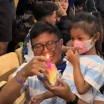 Momen Manis Ayah Rayakan Ulang Tahun Anaknya Saat Laga Persib Bandung di Stadion GBLA