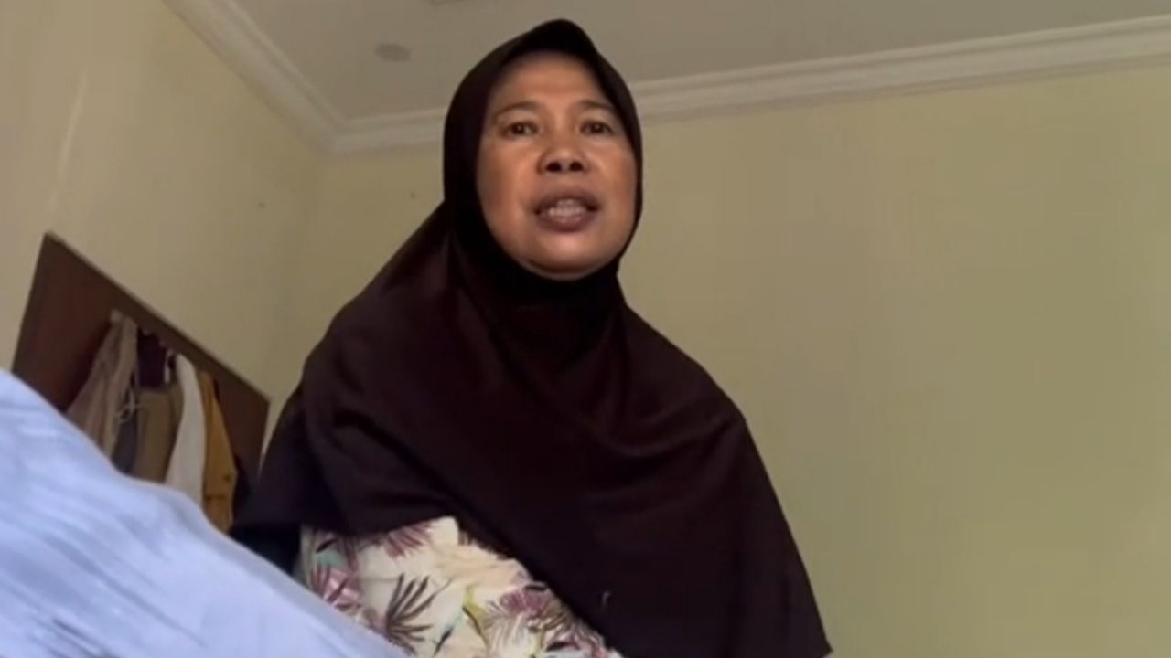 Di Luar Ekspektasi, Cowok Ini Dibandingkan dengan Cristiano Ronaldo Soal Pernikahan oleh Ibunya Di Luar Ekspektasi, Cowok Ini Dibandingkan dengan Cristiano Ronaldo Soal Pernikahan oleh Ibunya