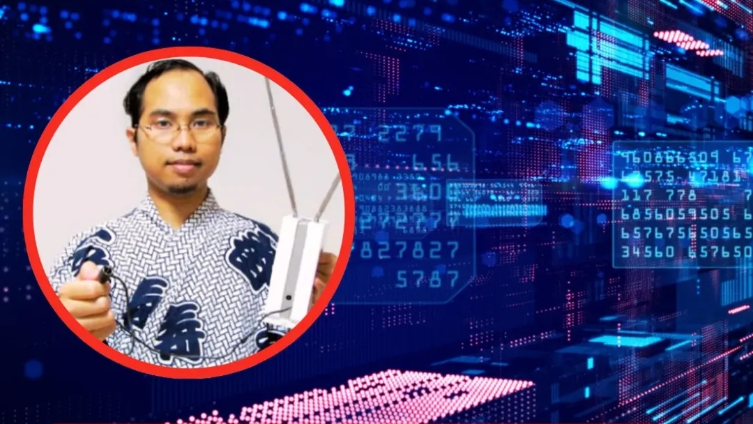 Dulu Tukang Ngarit di Kediri, Kini Hasil Temuan Khoirul Anwar Dipakai Standar 4G Dunia karena Terinspirasi dari Dragon Ball Dulu Tukang Ngarit di Kediri, Kini Hasil Temuan Khoirul Anwar Dipakai Standar 4G Dunia karena Terinspirasi dari Dragon Ball