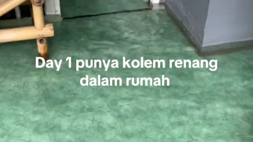 Momen Langka Rumah Cewek Kebanjiran Tapi Airnya Bening, Ternyata Inilah Alasannya!