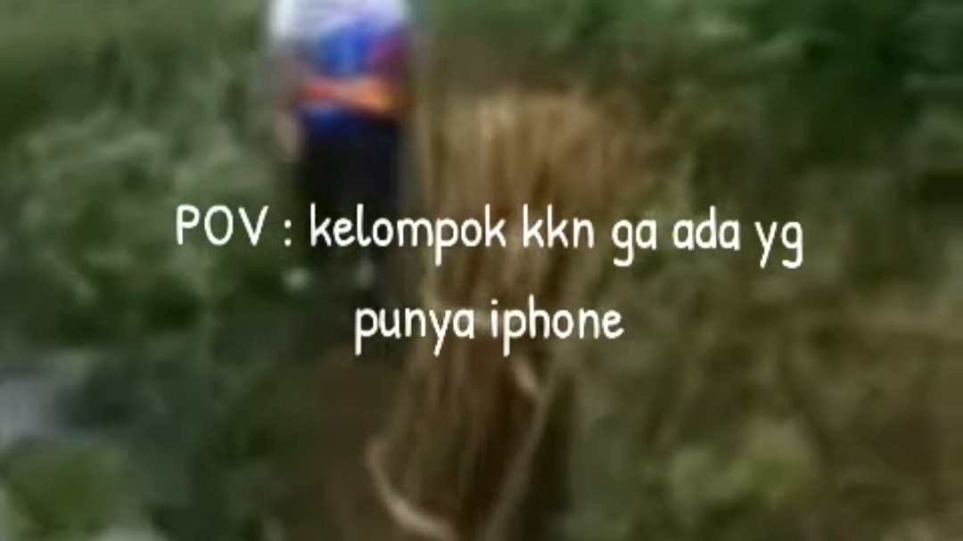 KKN Tidak Ada yang Punya iPhone, Kelompok Ini Rekam Video Bak Zaman Penjajahan KKN Tidak Ada yang Punya iPhone, Kelompok Ini Rekam Video Bak Zaman Penjajahan