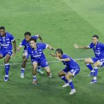 Tetap Dingin di Puncak Klasemen, Persib Bandung Amankan Tiga Poin Setelah Taklukkan Malut United dengan Skor 2-0