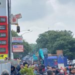 SPBU Cibeureum Andir Ditutup karena Ada Sengketa, Arus Lalu Lintas Cimahi-Bandung Tersendat