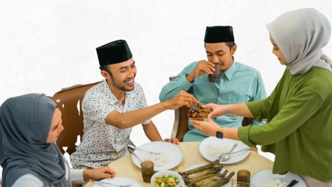 Ikhtiar Menuju Kesempurnaan Puasa Ramadan Ikhtiar Menuju Kesempurnaan Puasa Ramadan