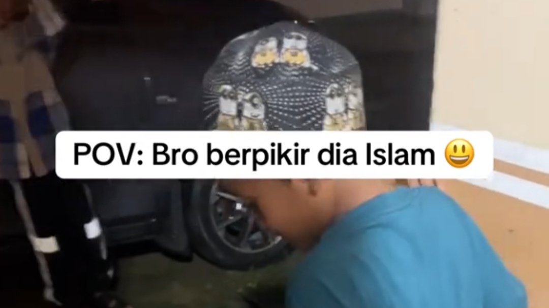Momen Lucu Bocil Gen Alpha Kristen Pamit untuk Salat Tarawih di Masjid Bersama Temannya
