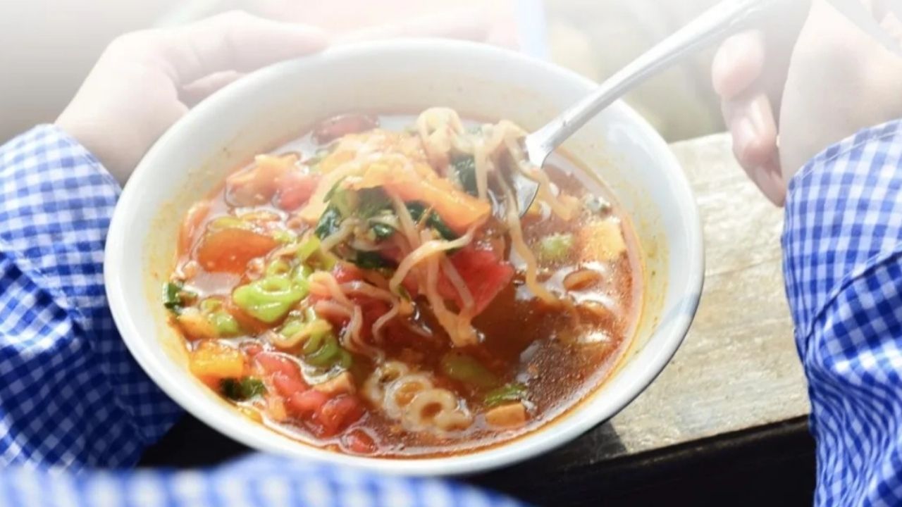 Musim Hujan Udara Dingin Paling Cocok Makanan Panas Berkuah, Yuk Cobain Beberapa Makanan Kuah Khas Jawa Barat Ini! Musim Hujan Udara Dingin Paling Cocok Makanan Panas Berkuah, Yuk Cobain Beberapa Makanan Kuah Khas Jawa Barat Ini!