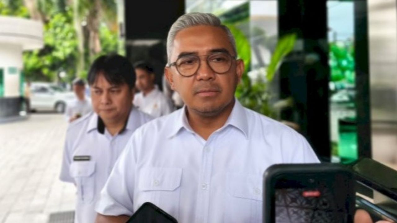 Farhan Gaspol Program Terang Berang, Fokus Bereskan Titik Gelap Kota Bandung Farhan Gaspol Program Terang Berang, Fokus Bereskan Titik Gelap Kota Bandung