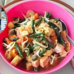 Lagi Belanja Sayur, Anak Kos Ini Terharu Saat Ibu-ibu Bilang Ini ke Tukang Sayur