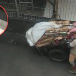 Pergoki Tukang Rongsok Curi Besi Pajangan Dagangannya di Kota Bandung, Cewek Ini Tegur dengan Bahasa yang Sopan