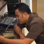 Momen Lucu Dua Teman Terpisah Saat di Mall dan Tidak Punya Kuota, Cowok Ini Minta Diumumin ke Bagian Informasi