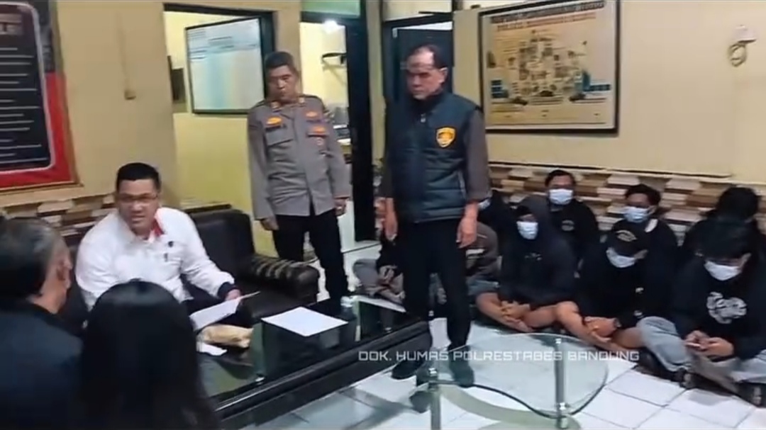 Aksi Balap Liar Terjadi Kembali, Polrestabes Bandung Langsung Tindak Tegas Aksi Balap Liar Terjadi Kembali, Polrestabes Bandung Langsung Tindak Tegas