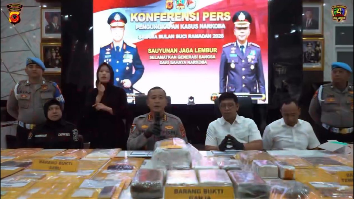 Selama Bulan Suci Ramadan Tahun 2026, Polrestabes Bandung Berhasil Ungkap 30 Kasus Penyalahgunaan Narkoba Selama Bulan Suci Ramadan Tahun 2026, Polrestabes Bandung Berhasil Ungkap 30 Kasus Penyalahgunaan Narkoba